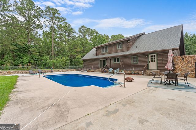 817 Lakeview Road, Statesboro, GA 30461