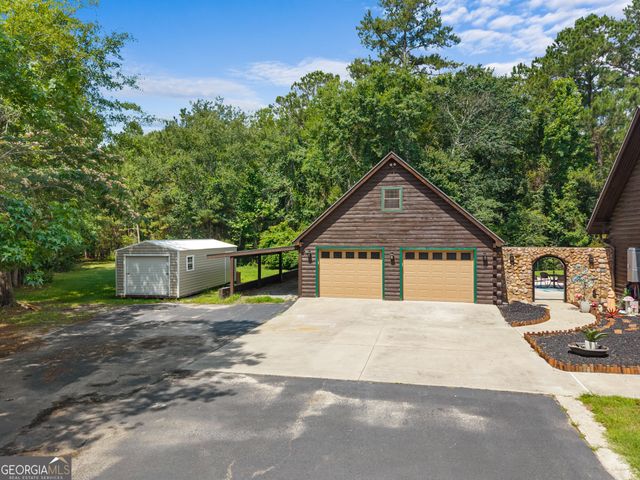 817 Lakeview Road, Statesboro, GA 30461
