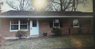 9703 Dolphin Ct, Jeffersontown, KY 40299