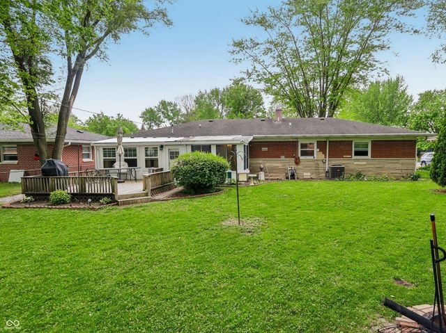 222 Pamela Parkway, Brownsburg, IN 46112