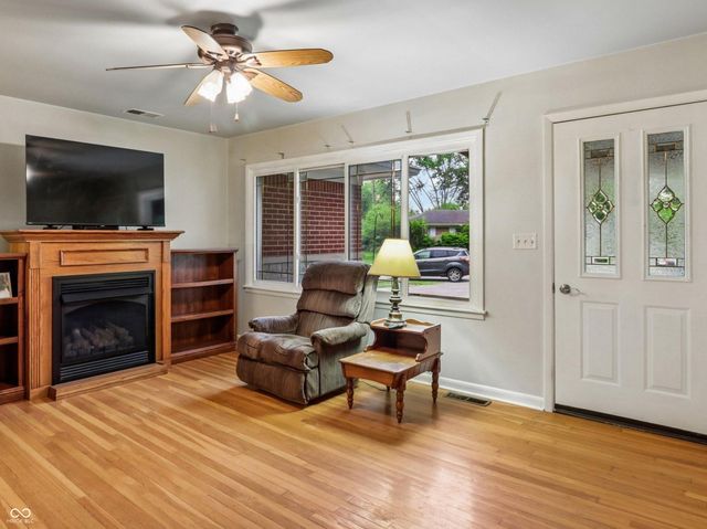 222 Pamela Parkway, Brownsburg, IN 46112