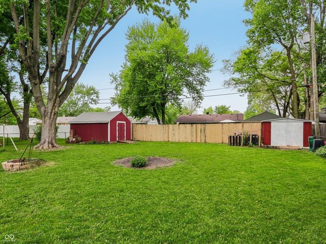 222 Pamela Parkway, Brownsburg, IN 46112