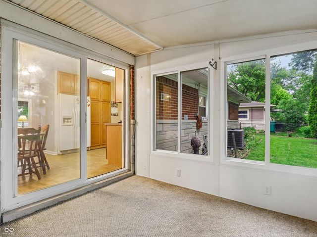 222 Pamela Parkway, Brownsburg, IN 46112