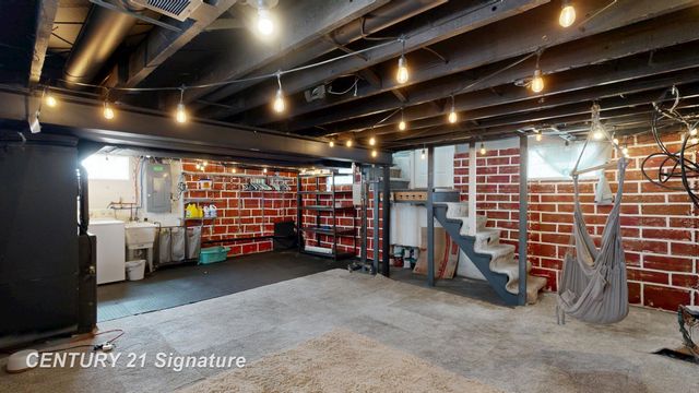 1008 Dupont St Street, Flint, MI 48504