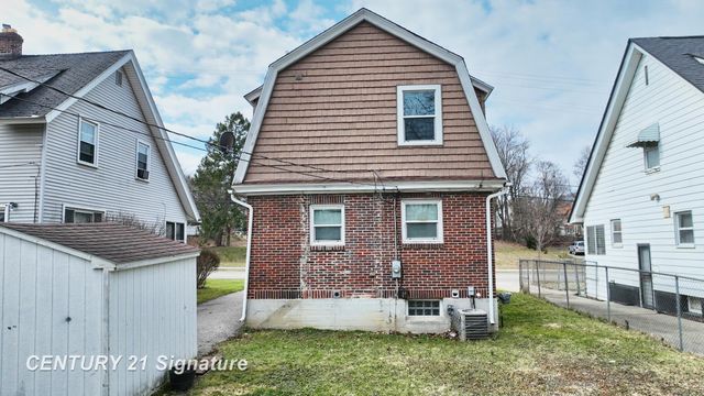 1008 Dupont St Street, Flint, MI 48504