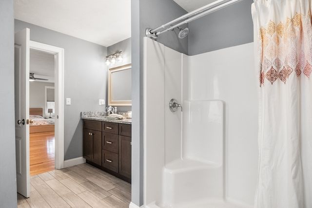 2 Liams Ln, Methuen, MA 01844