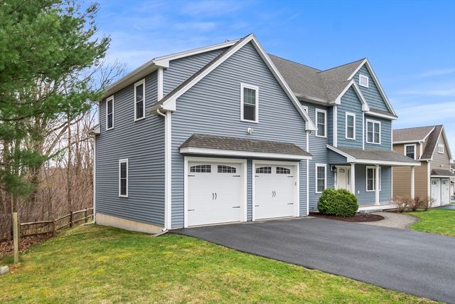 2 Liams Ln, Methuen, MA 01844