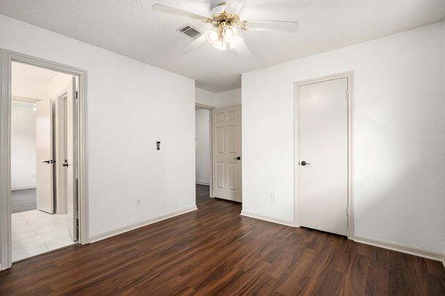 1722 Sherwood Circle, Alvin, TX 77511