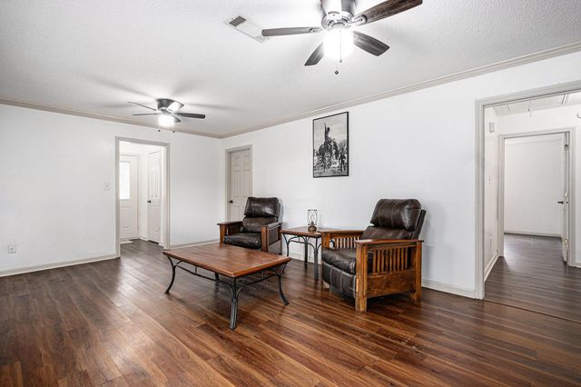 1722 Sherwood Circle, Alvin, TX 77511