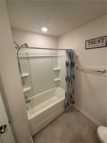 512 Baythorne Way, Pelzer, SC 29669