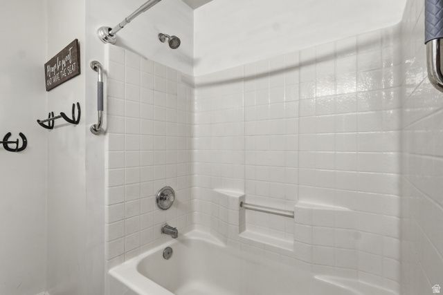 8764 S PEBBLECREEK RD, West Jordan, UT 84081