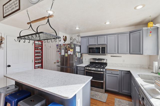 8764 S PEBBLECREEK RD, West Jordan, UT 84081