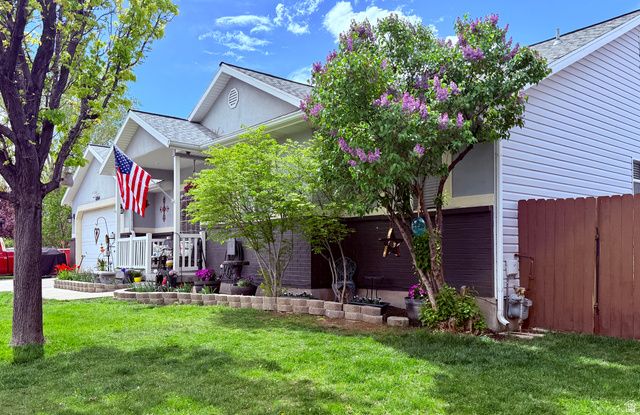 8764 S PEBBLECREEK RD, West Jordan, UT 84081