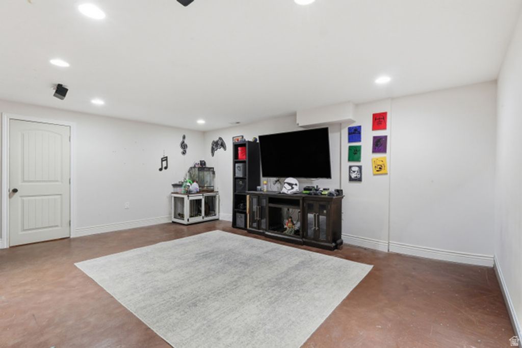 8764 S PEBBLECREEK RD, West Jordan, UT 84081 — photo 21