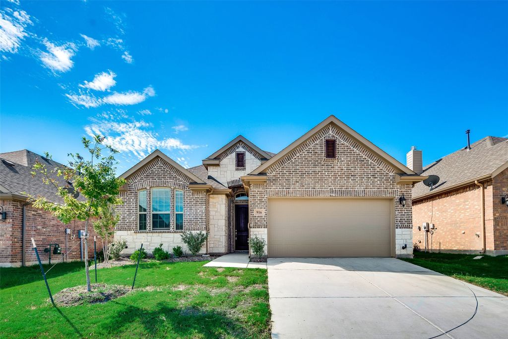 916 Lake Sierra Way, Little Elm, TX 75068