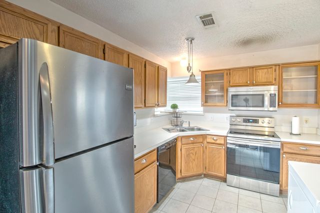 201 Teakwood Lane, Lewisville, TX 75067