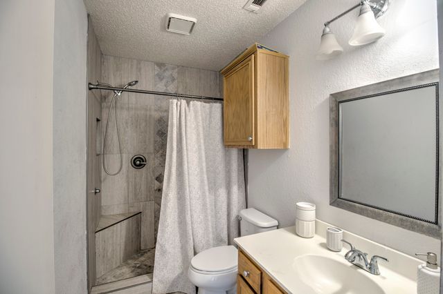 201 Teakwood Lane, Lewisville, TX 75067