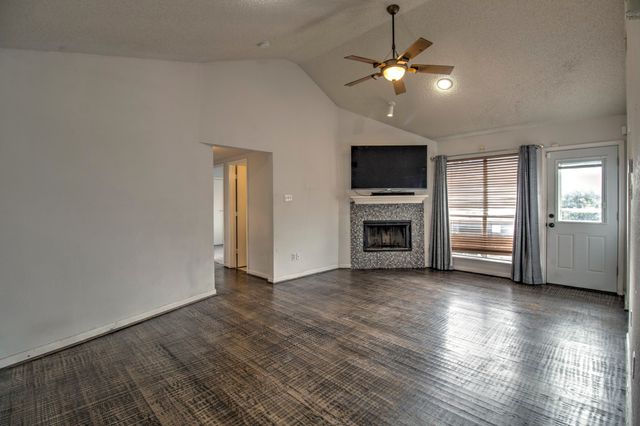 201 Teakwood Lane, Lewisville, TX 75067