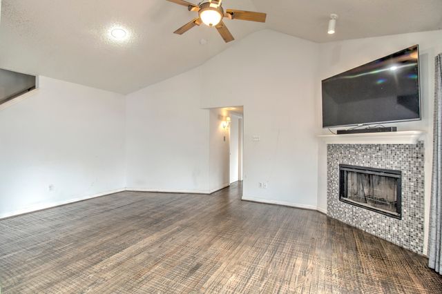 201 Teakwood Lane, Lewisville, TX 75067