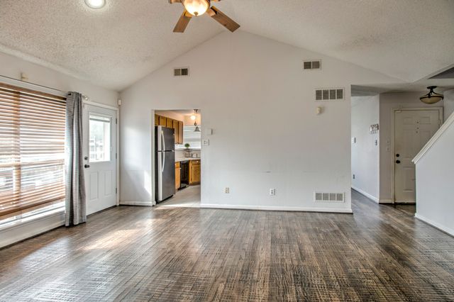 201 Teakwood Lane, Lewisville, TX 75067