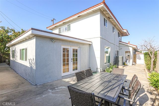 9211 Julie Beth, Cypress, CA 90630