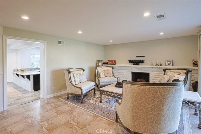 9211 Julie Beth, Cypress, CA 90630