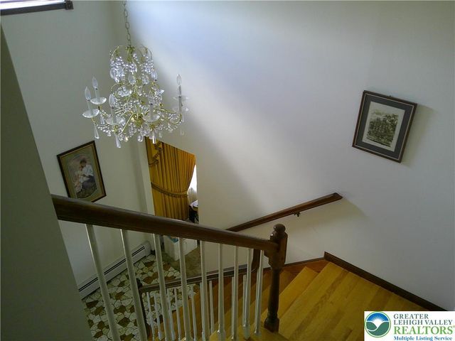901 Apple Blossom Road, Easton, PA 18040