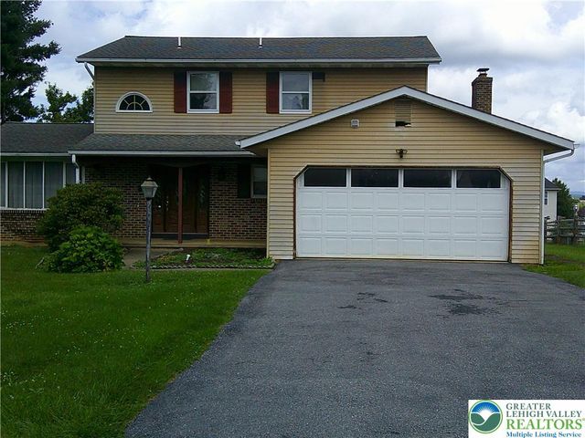 901 Apple Blossom Road, Easton, PA 18040