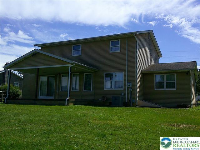 901 Apple Blossom Road, Easton, PA 18040