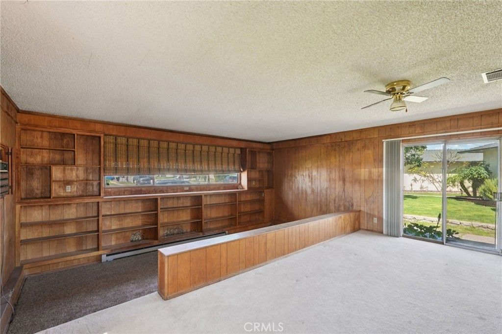 Image 10 of property listing at 814 W Bonnie Brae Court, Ontario, CA 91762