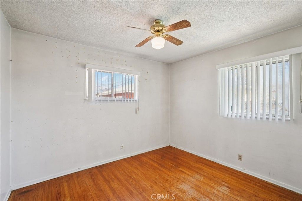 Image 19 of property listing at 814 W Bonnie Brae Court, Ontario, CA 91762