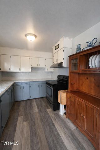 230 Madison Street, Abingdon, VA 24210