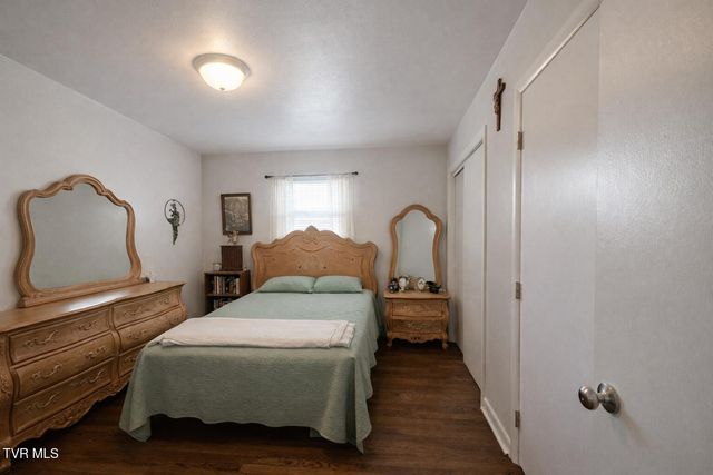 230 Madison Street, Abingdon, VA 24210
