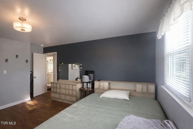 230 Madison Street, Abingdon, VA 24210