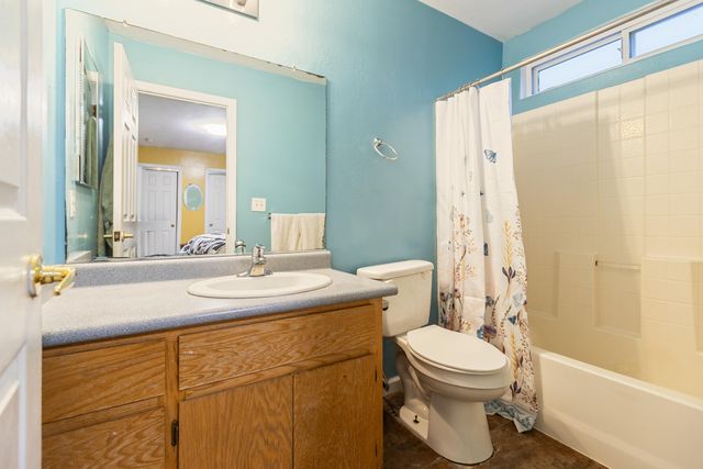 1021 Princeton Avenue, Lindsay, CA 93247