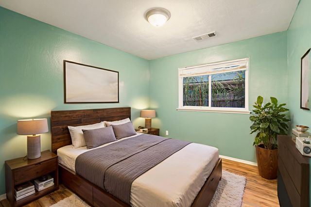 1021 Princeton Avenue, Lindsay, CA 93247