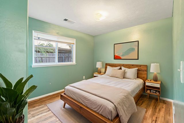 1021 Princeton Avenue, Lindsay, CA 93247