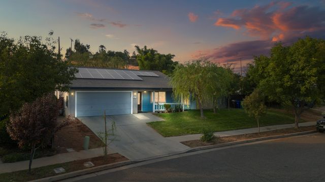 1021 Princeton Avenue, Lindsay, CA 93247