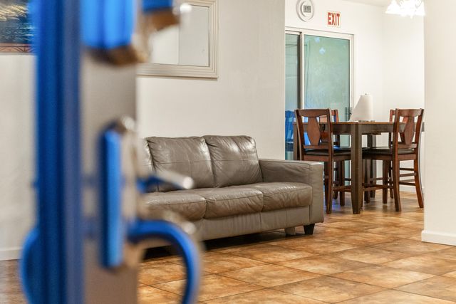 1021 Princeton Avenue, Lindsay, CA 93247