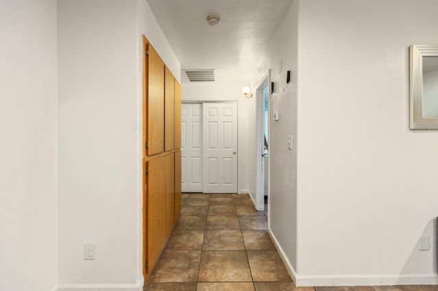 1021 Princeton Avenue, Lindsay, CA 93247