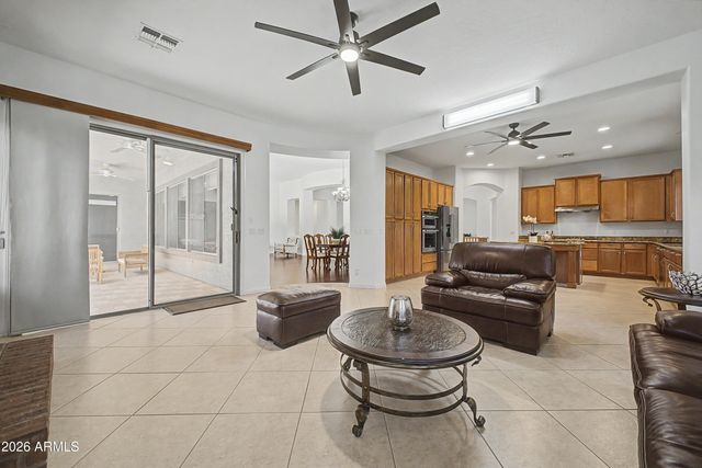 2252 S MCCLELLAND Place, Chandler, AZ 85286