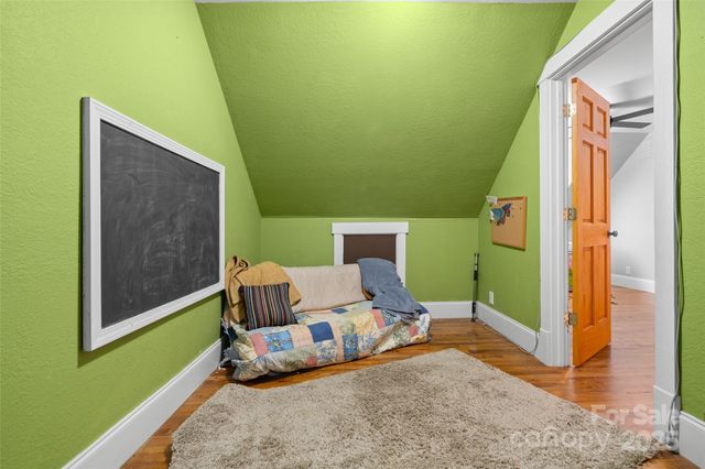 571 Terrys Gap Road, Fletcher, NC 28732