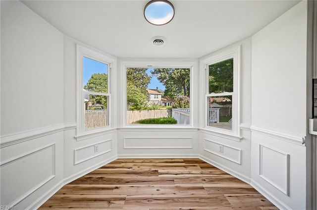 4852 Graystone CT, Virginia Beach, VA 23464