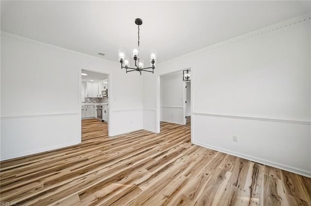 4852 Graystone CT, Virginia Beach, VA 23464
