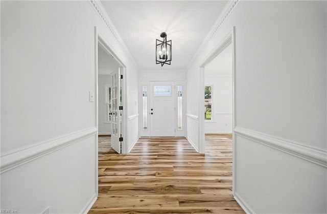 4852 Graystone CT, Virginia Beach, VA 23464
