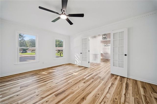 4852 Graystone CT, Virginia Beach, VA 23464