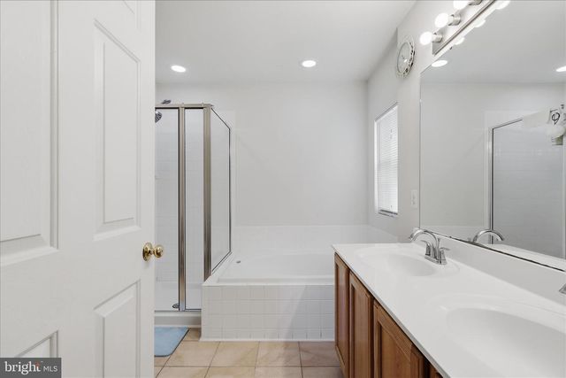 7967 WILLIAM AUGUSTUS CT, Lorton, VA 22079