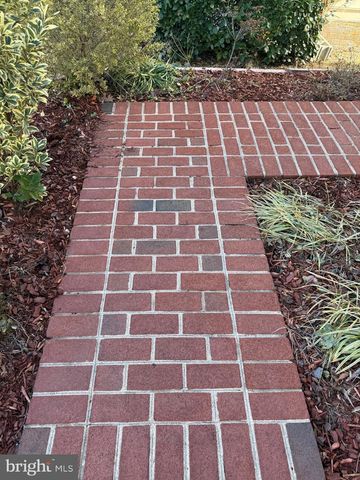 7967 WILLIAM AUGUSTUS CT, Lorton, VA 22079