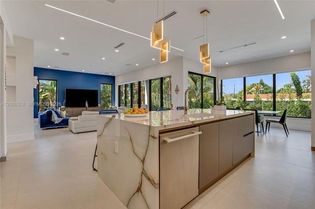 8826 Froude Ave, Surfside, FL 33154