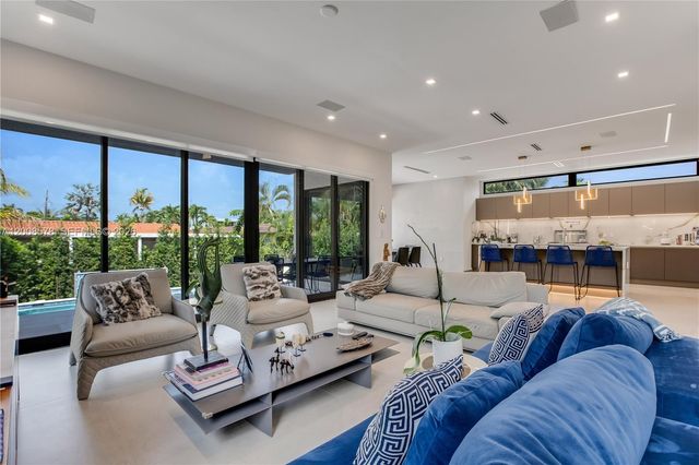 8826 Froude Ave, Surfside, FL 33154